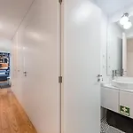 Guestready - Bonjardim Building *