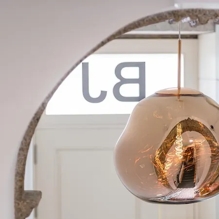 Guestready - Bonjardim Building *