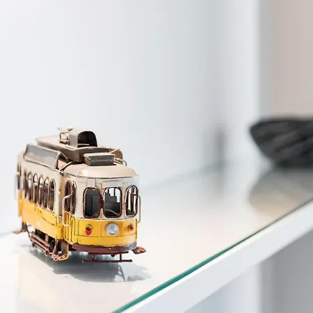 Guestready - Bonjardim Building *