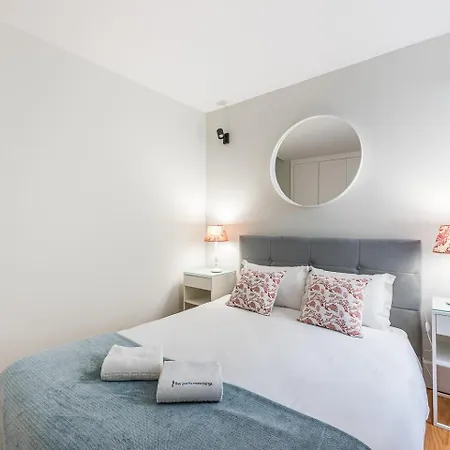 Guestready - Bonjardim Building *