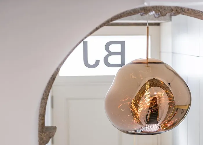 Guestready - Bonjardim Building *