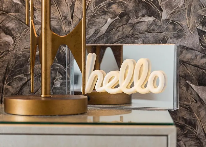 Guestready - Bonjardim Building