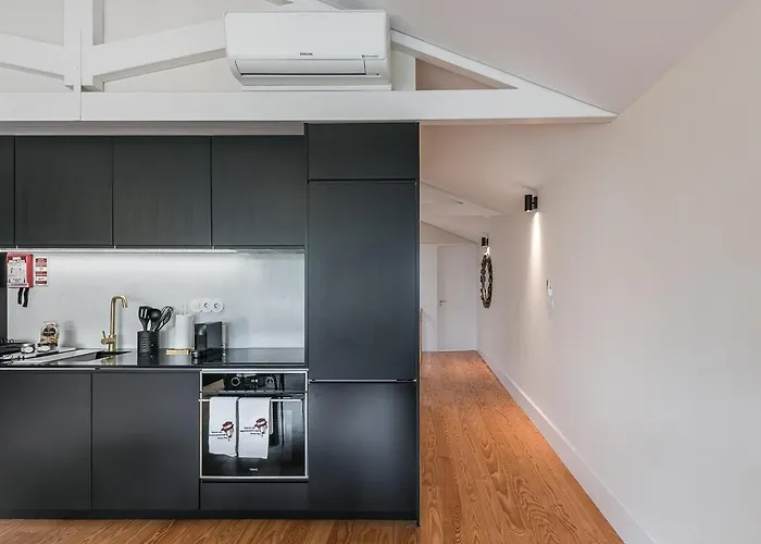 Guestready - Bonjardim Building