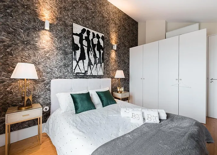 Apartament Guestready - Bonjardim Building *